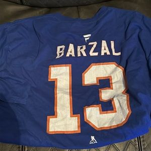 Matt Barzal New York islanders t shirt jersey